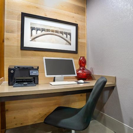 Comfort Inn & Suites Слиделл Экстерьер фото