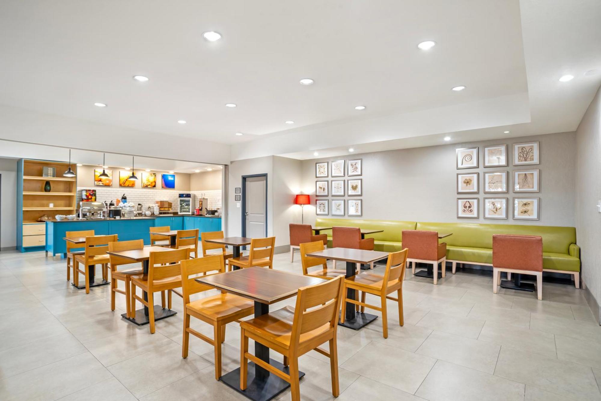 Comfort Inn & Suites Слиделл Экстерьер фото