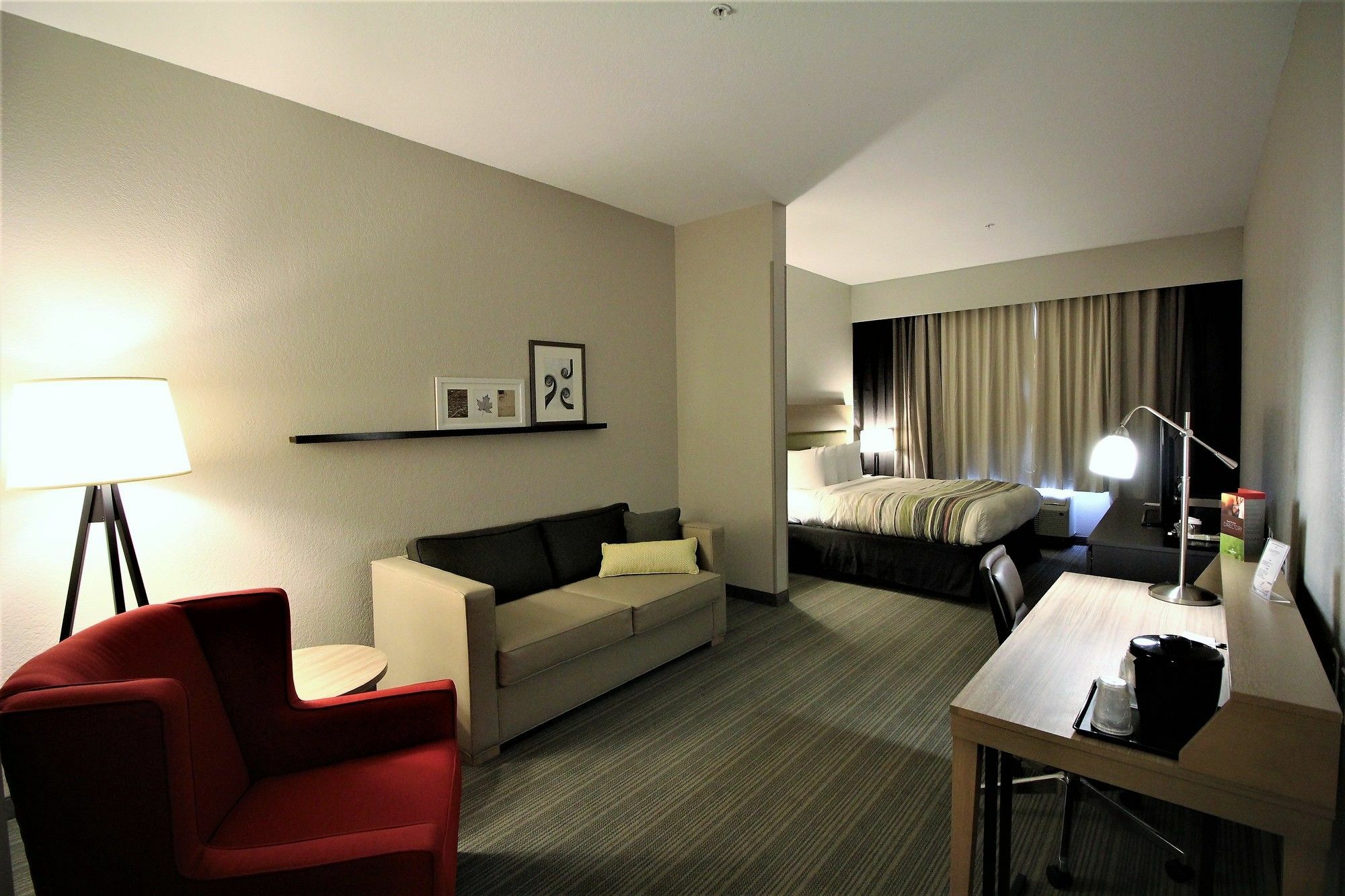 Comfort Inn & Suites Слиделл Экстерьер фото